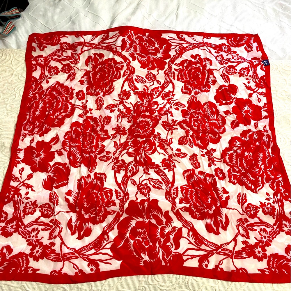 Vintage 100% Silk Scarf